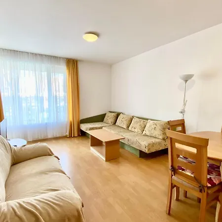 Апартаменты На Солнечном Берегу Рядом С Морем Apartment
