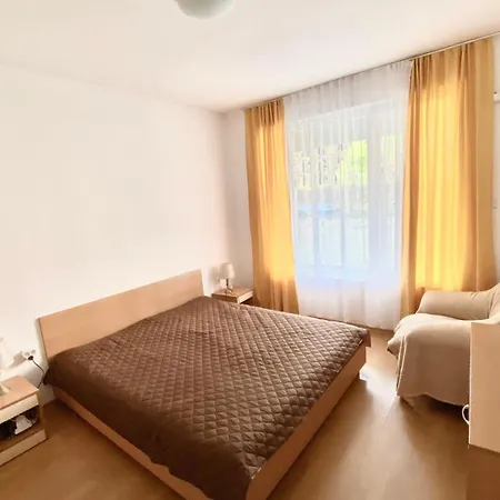 Апартаменты На Солнечном Берегу Рядом С Морем Apartment *